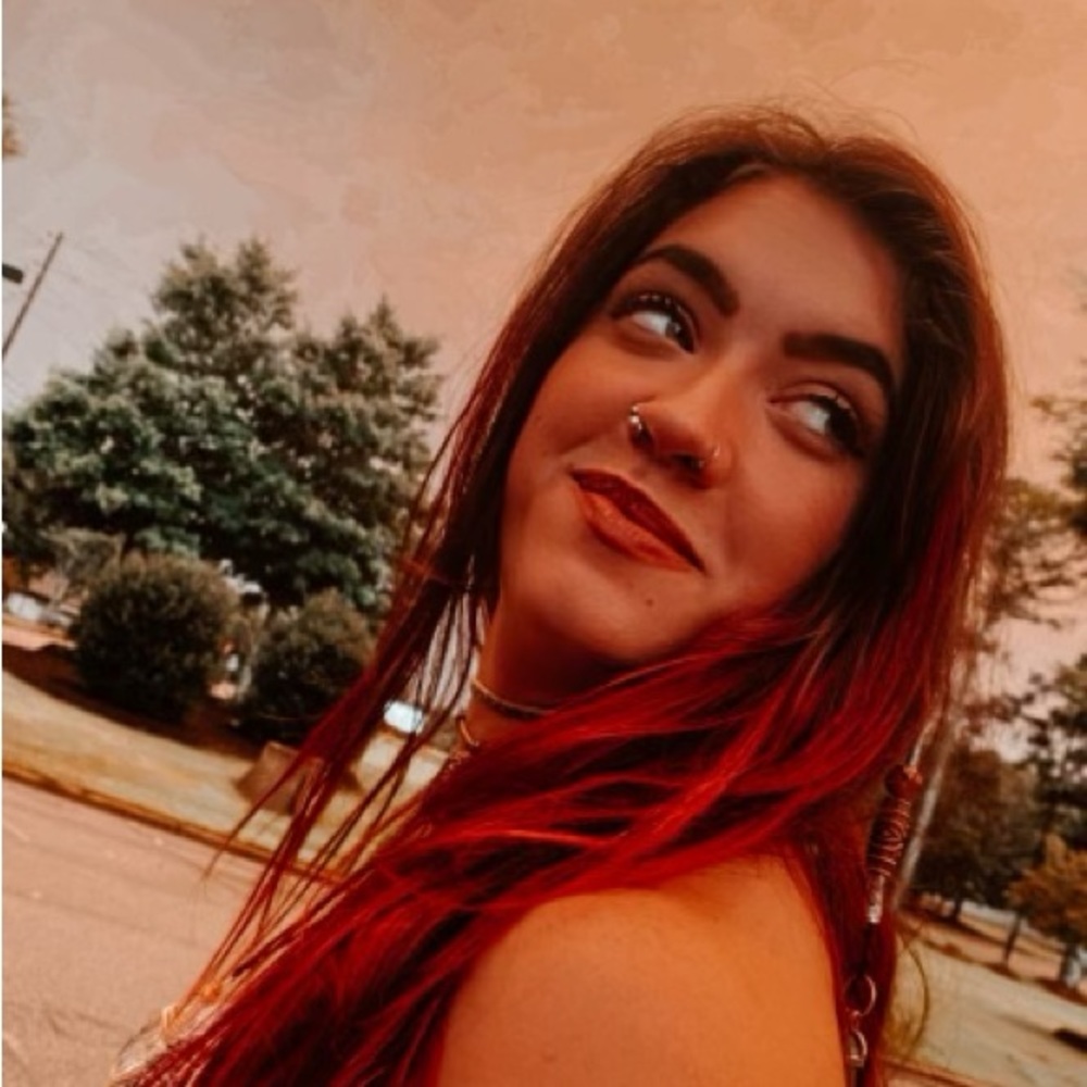 Meet your Posher, Hailey